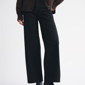 Abercrombie & Fitch High Rise Wide Leg Jean in “No Fade Black”